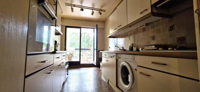 Appartement - 92 m² - 4 pièces