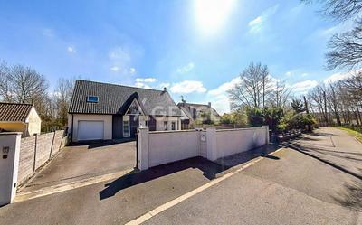 Maison - 155 m² - 6 pièces