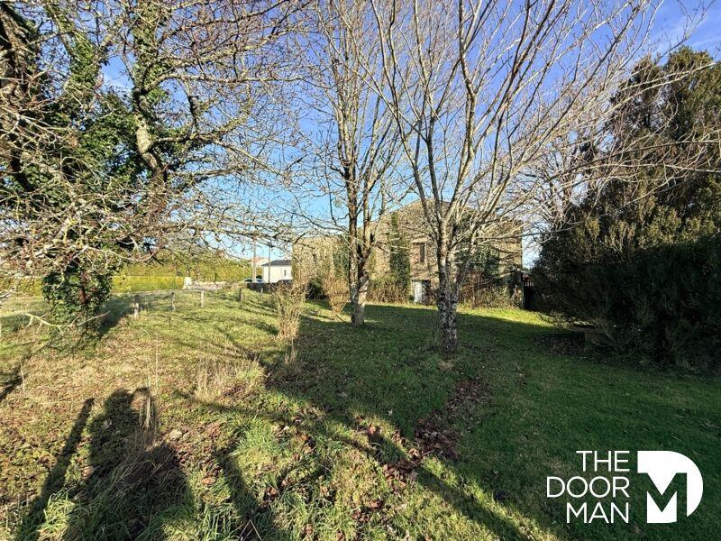 Appartement - 130 m² - 1 pièce