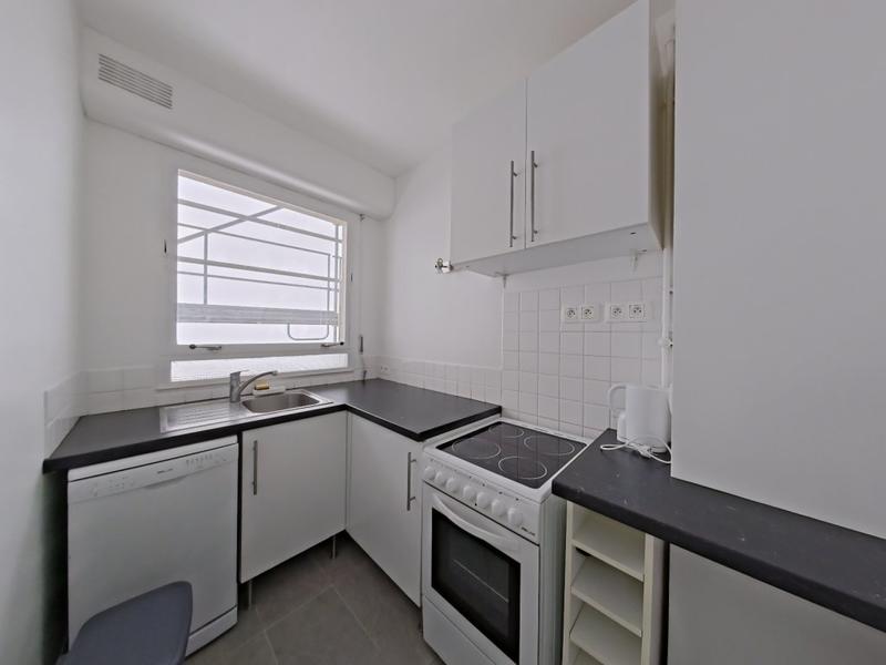 Studio - 30 m² - 1 pièce