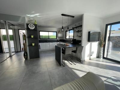 Maison - 132 m² - 4 pièces