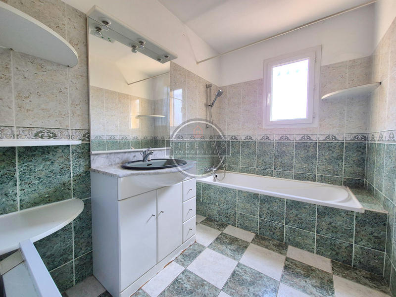 Villa - 81 m² - 4 pièces