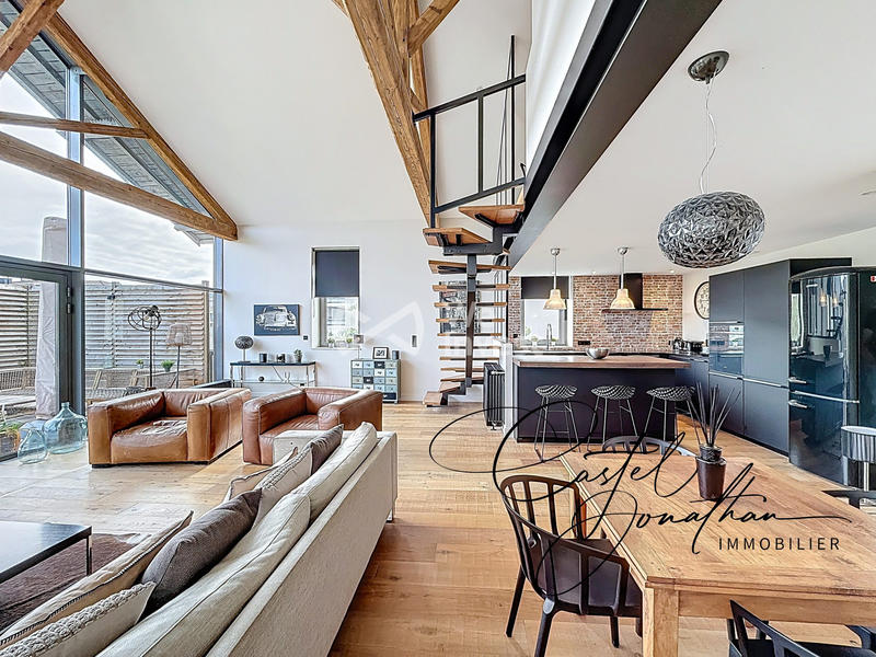 Appartement - 127 m² - 4 pièces