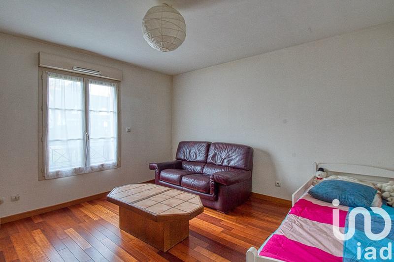 Maison - 194 m² - 9 pièces