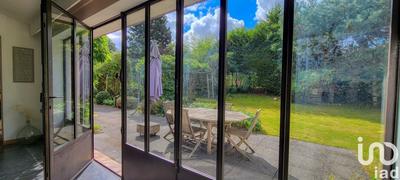 Maison - 260 m² - 8 pièces