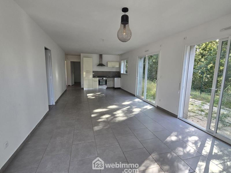 Maison - 85 m² - 4 pièces