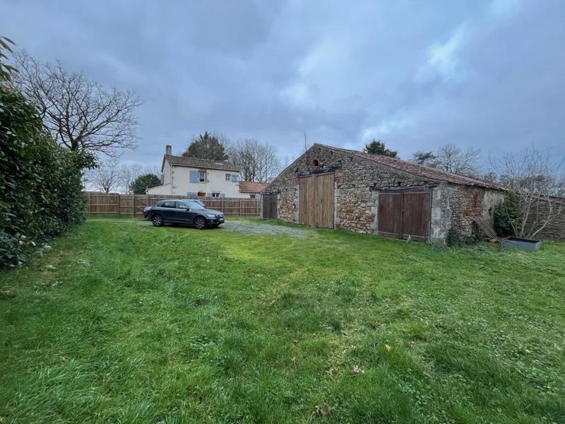 Maison - 145 m² - 6 pièces