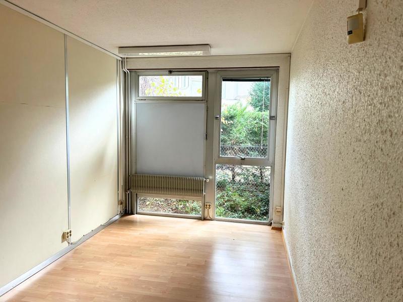 Bureau - 182 m²