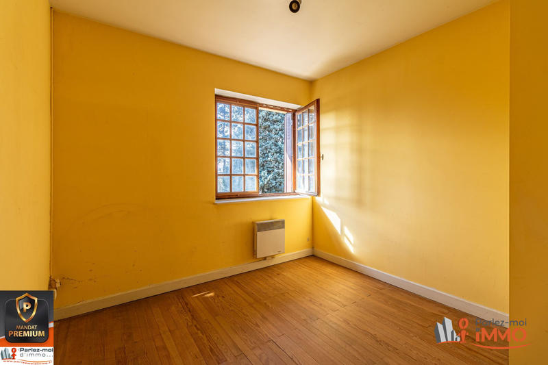 Maison - 373 m² - 14 pièces