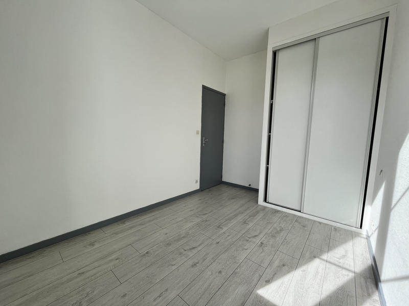 Immeuble - 207 m² - 10 pièces
