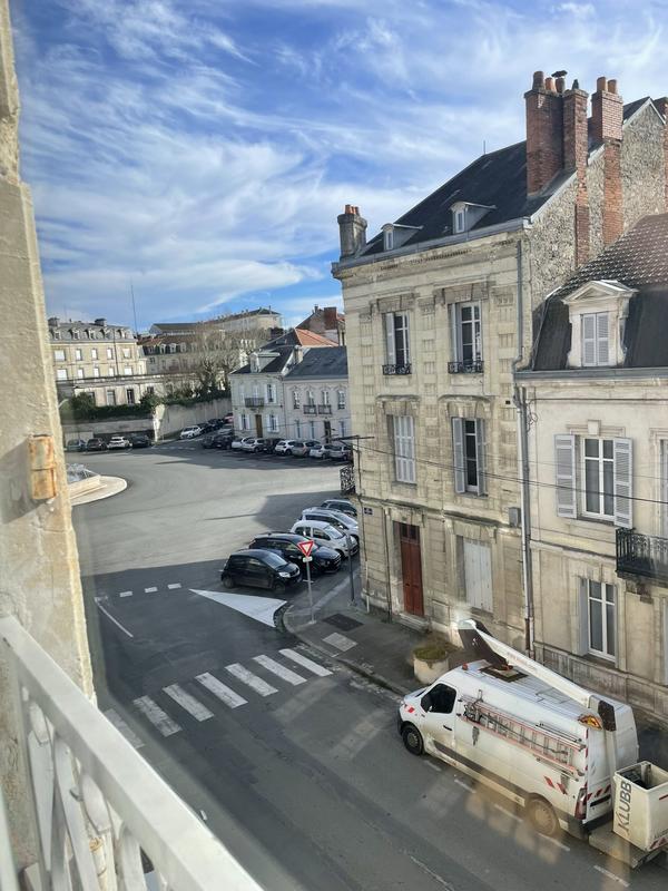 Appartement - 102 m² - 3 pièces