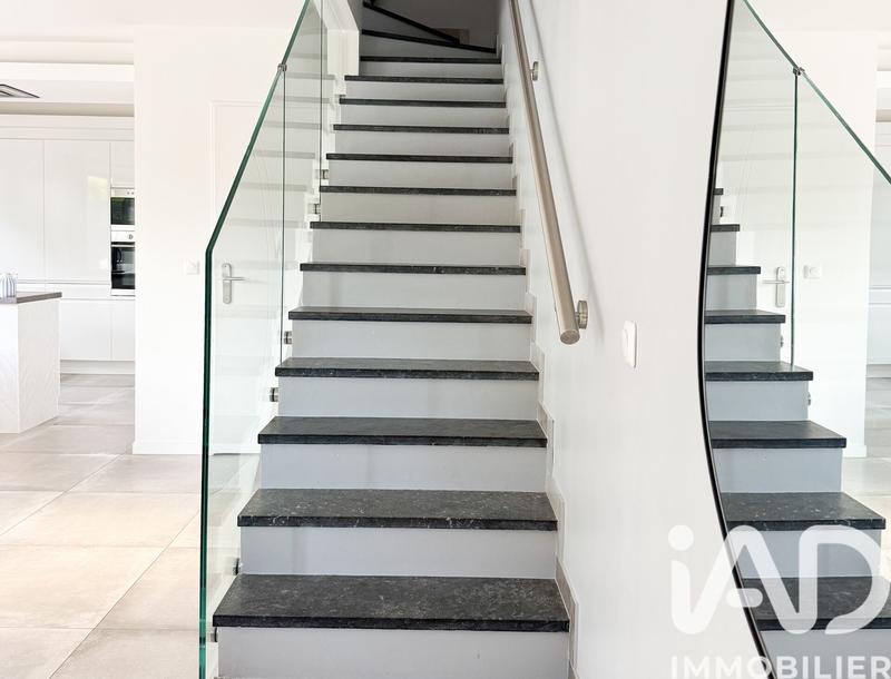 Maison - 88 m² - 4 pièces