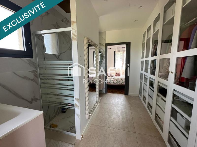 Maison - 191 m² - 8 pièces