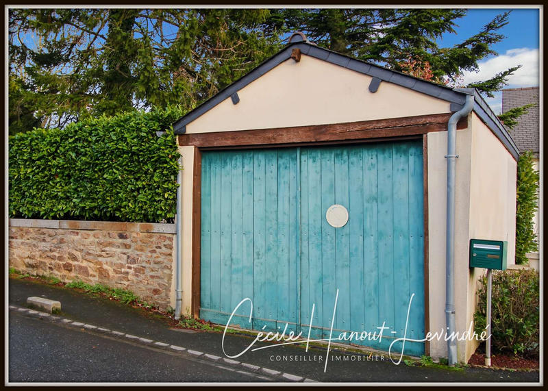 Maison - 188 m² - 8 pièces