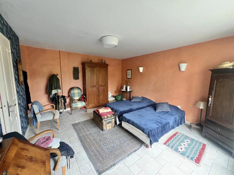 Maison de maîtres - 141 m² - 6 pièces