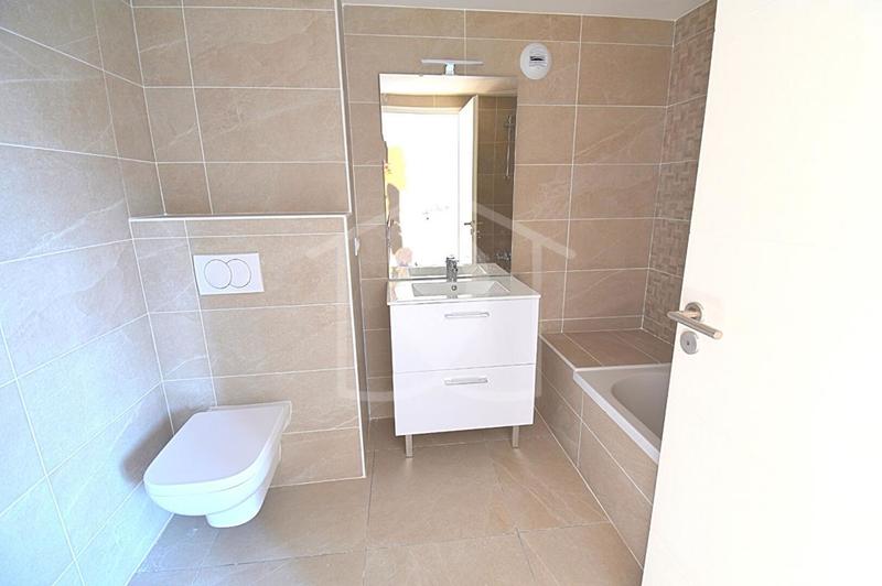 Appartement - 95 m² - 4 pièces