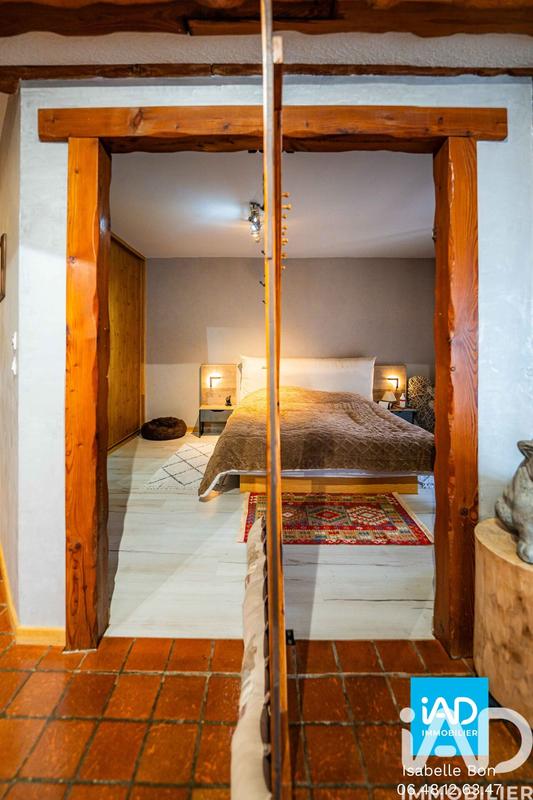 Maison de village - 321 m² - 8 pièces