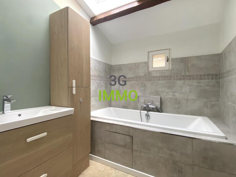 Maison en pierre - 125 m² - 5 pièces