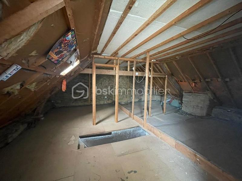 Maison en pierre - 96 m² - 4 pièces