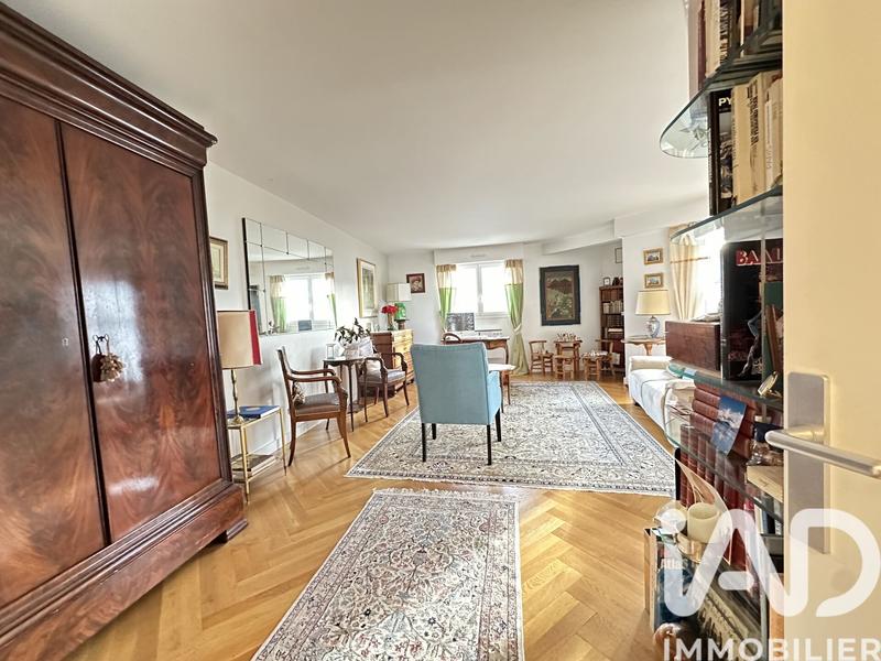 Appartement - 119 m² - 6 pièces