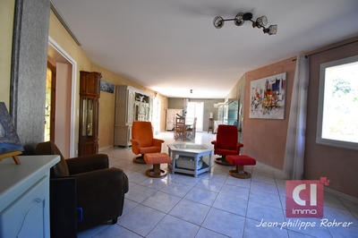 Maison - 183 m² - 5 pièces