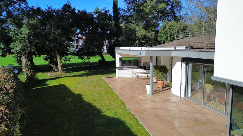 Maison - 183 m² - 5 pièces