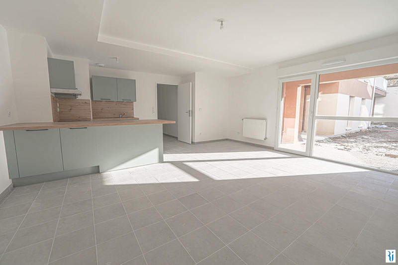 Appartement - 94 m² - 4 pièces