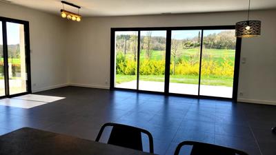 Maison - 136 m² - 7 pièces