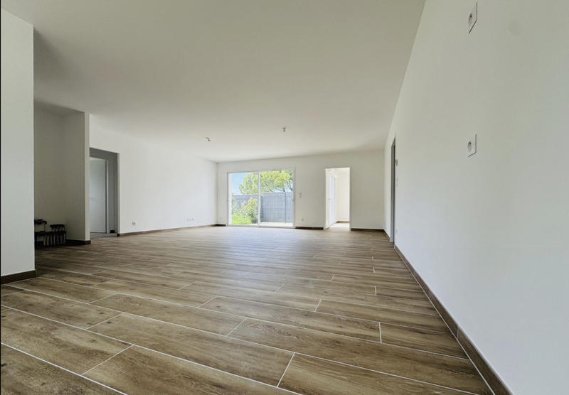 Maison traditionnelle - 106 m² - 4 pièces