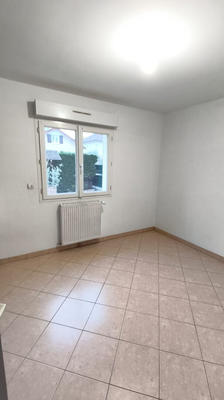 Maison - 115 m² - 7 pièces