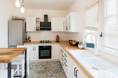 Maison - 182 m² - 6 pièces