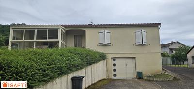 Maison - 103 m² - 4 pièces