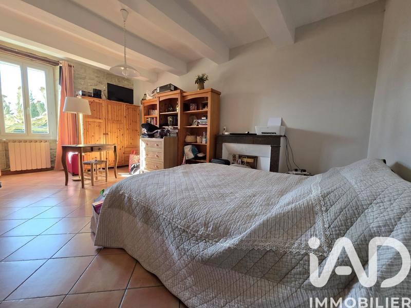 Maison - 246 m² - 6 pièces