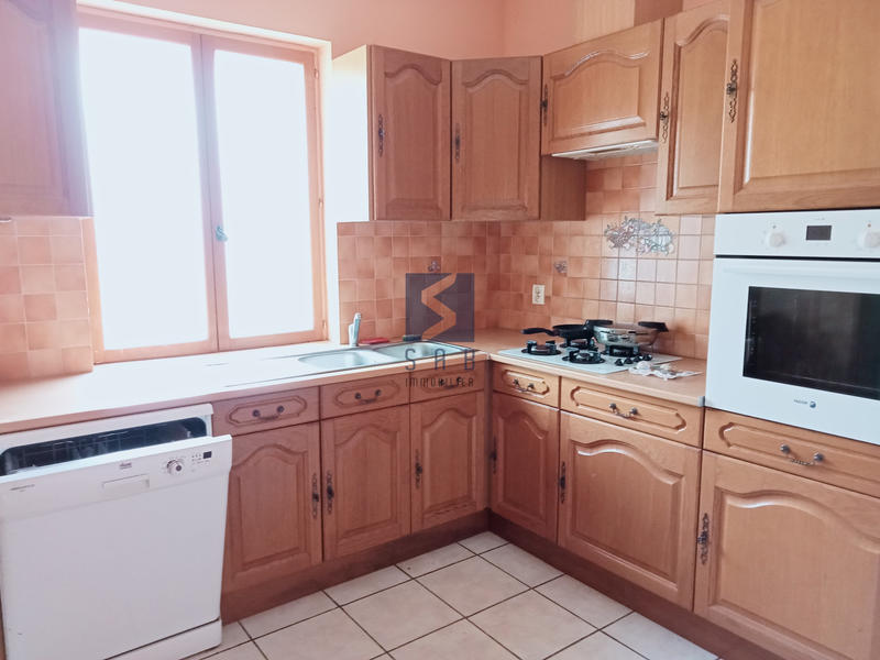 Maison - 160 m² - 8 pièces