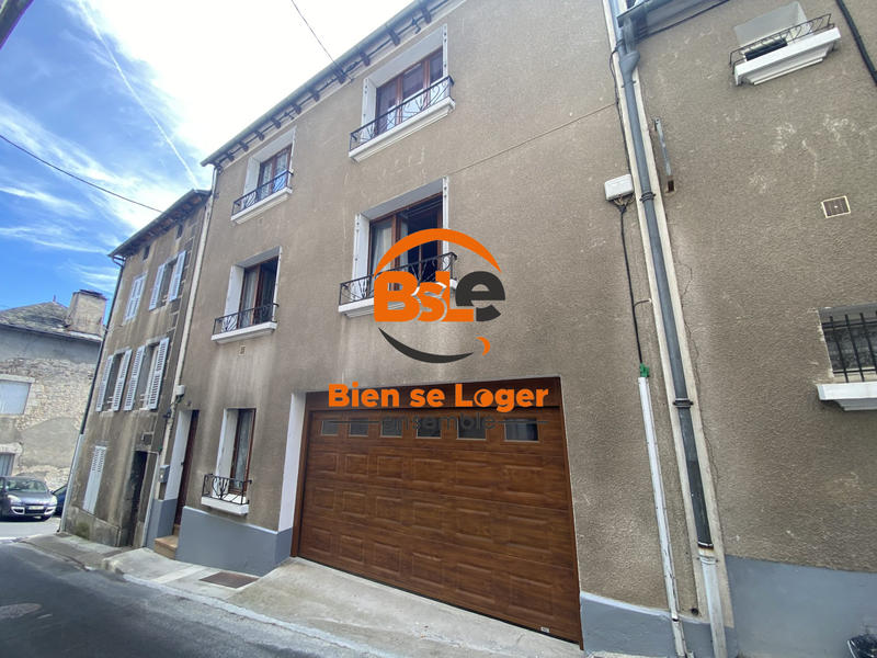 Maison - 151 m² - 8 pièces