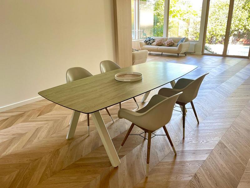 Maison - 209 m² - 7 pièces