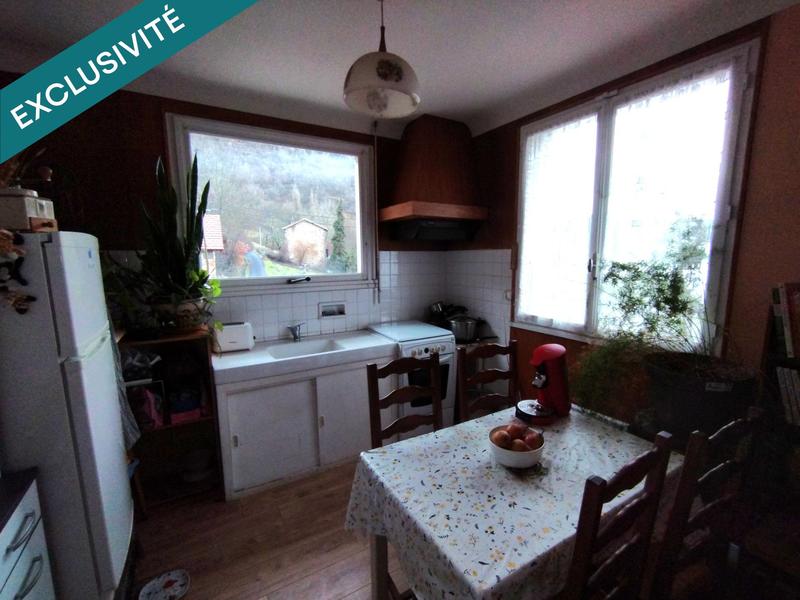 Maison - 152 m² - 8 pièces