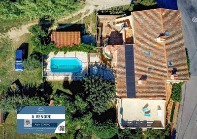 Maison - 180 m² - 7 pièces