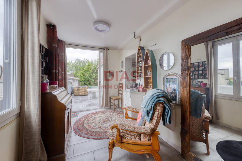 Maison - 126 m² - 1 pièce