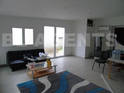 Maison - 104 m² - 6 pièces