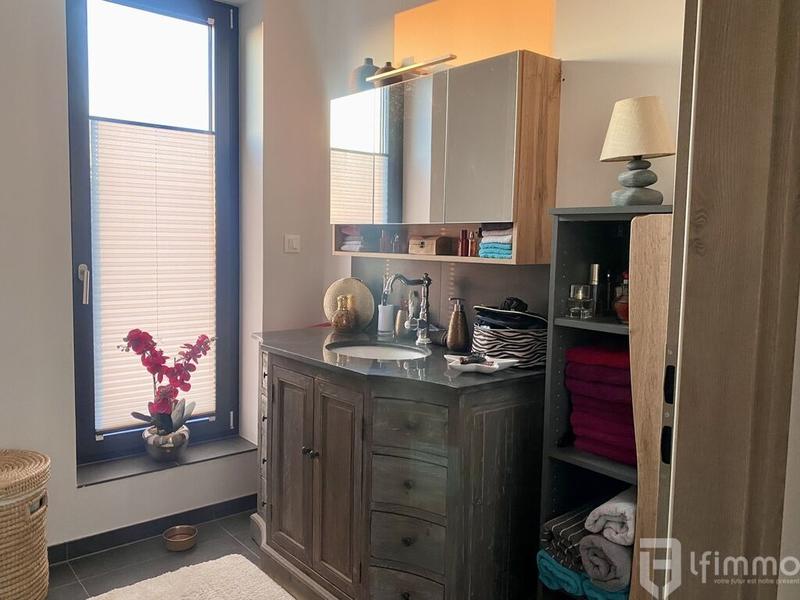 Maison - 153 m² - 6 pièces