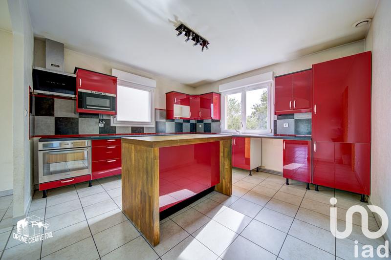 Maison - 140 m² - 6 pièces