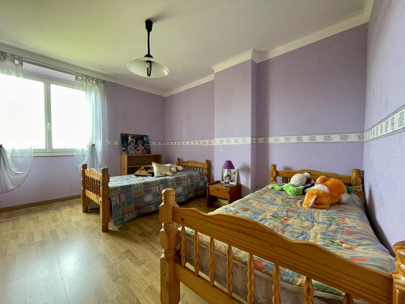 Maison - 190 m² - 5 pièces