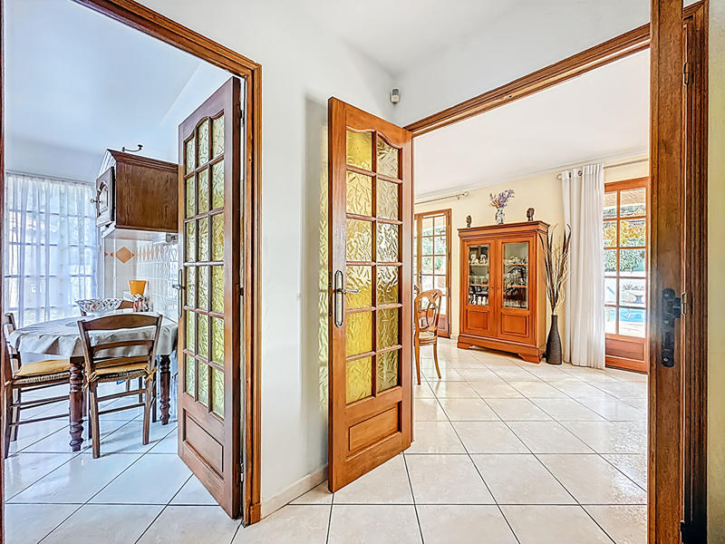 Maison - 111 m² - 5 pièces