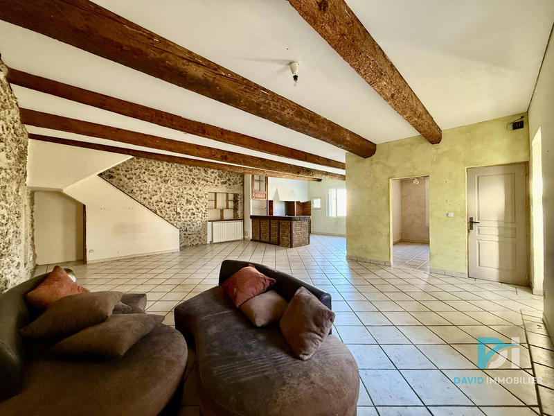 Maison - 160 m² - 4 pièces