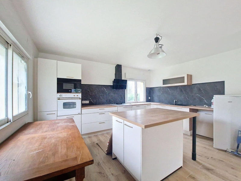 Maison - 128 m² - 5 pièces