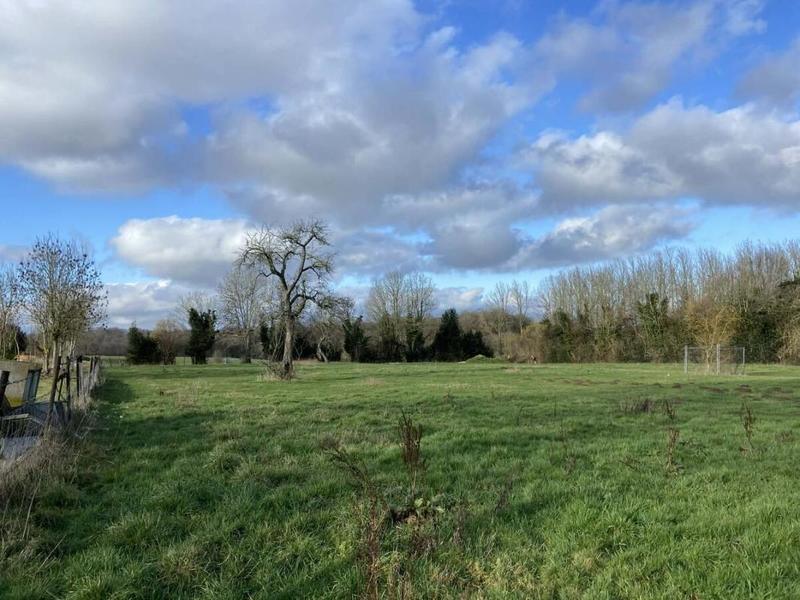 Propriété - 229 m² - 12 pièces