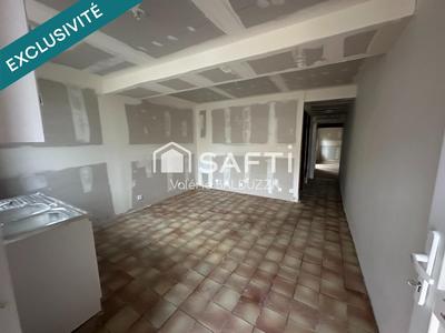 Maison - 100 m² - 4 pièces