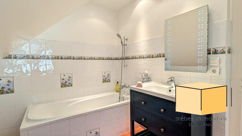 Villa - 304 m² - 10 pièces