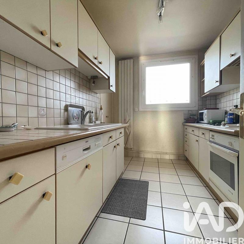 Appartement - 90 m² - 5 pièces